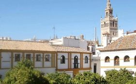 Apartamentos en la Plaza Doña Elvira, 7
